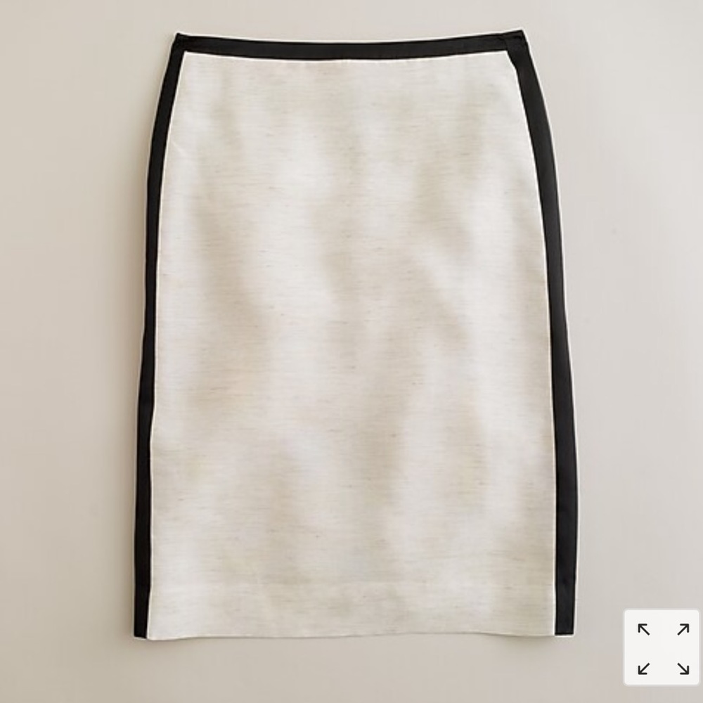 Contrast Pencil Skirt with Silk Accents Sz 4